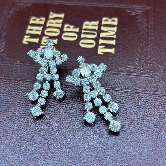 Vintage Avon Silver Tone Rhinestone Tennis Bracelet – Floral Vine Design, Signed - Picture 6 of 8